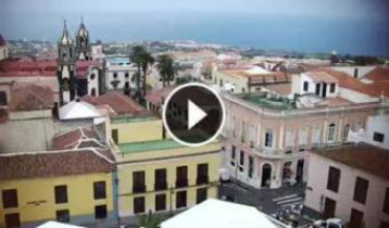 Immagine di anteprima della webcam La Orotava - Plaza del Ayuntamiento