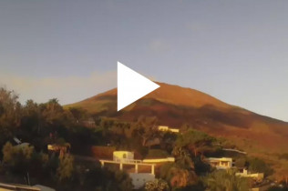 Immagine di anteprima della webcam Vulcano Stromboli - Isole Eolie - Sicilia