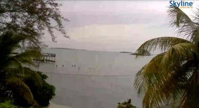 Preview webcam image Guanaja Bay
