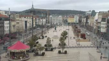 Webkamera előnézeti kép Clermont-Ferrand - Place Jaude